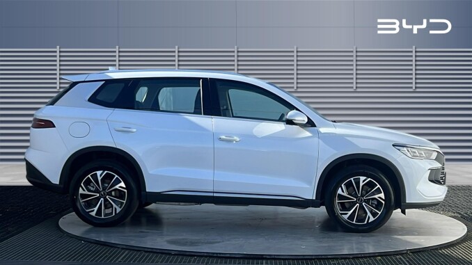 BYD Sealion 5 1.5 DM-i Comfort 5dr Auto Estate - Image 5